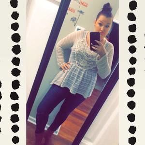 Meet your Posher, Shay